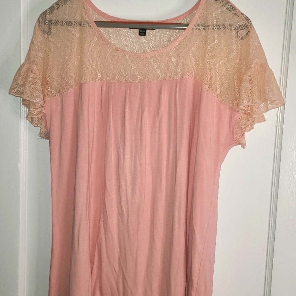 Torrid size 2 blouse